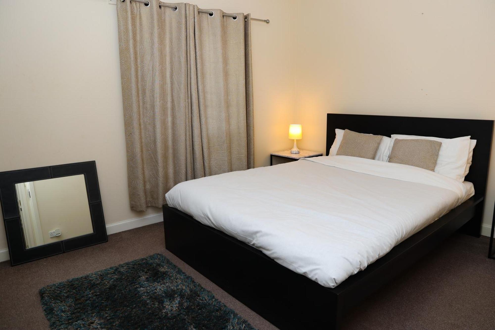 אברדין Charlotte Apartment מראה חיצוני תמונה
