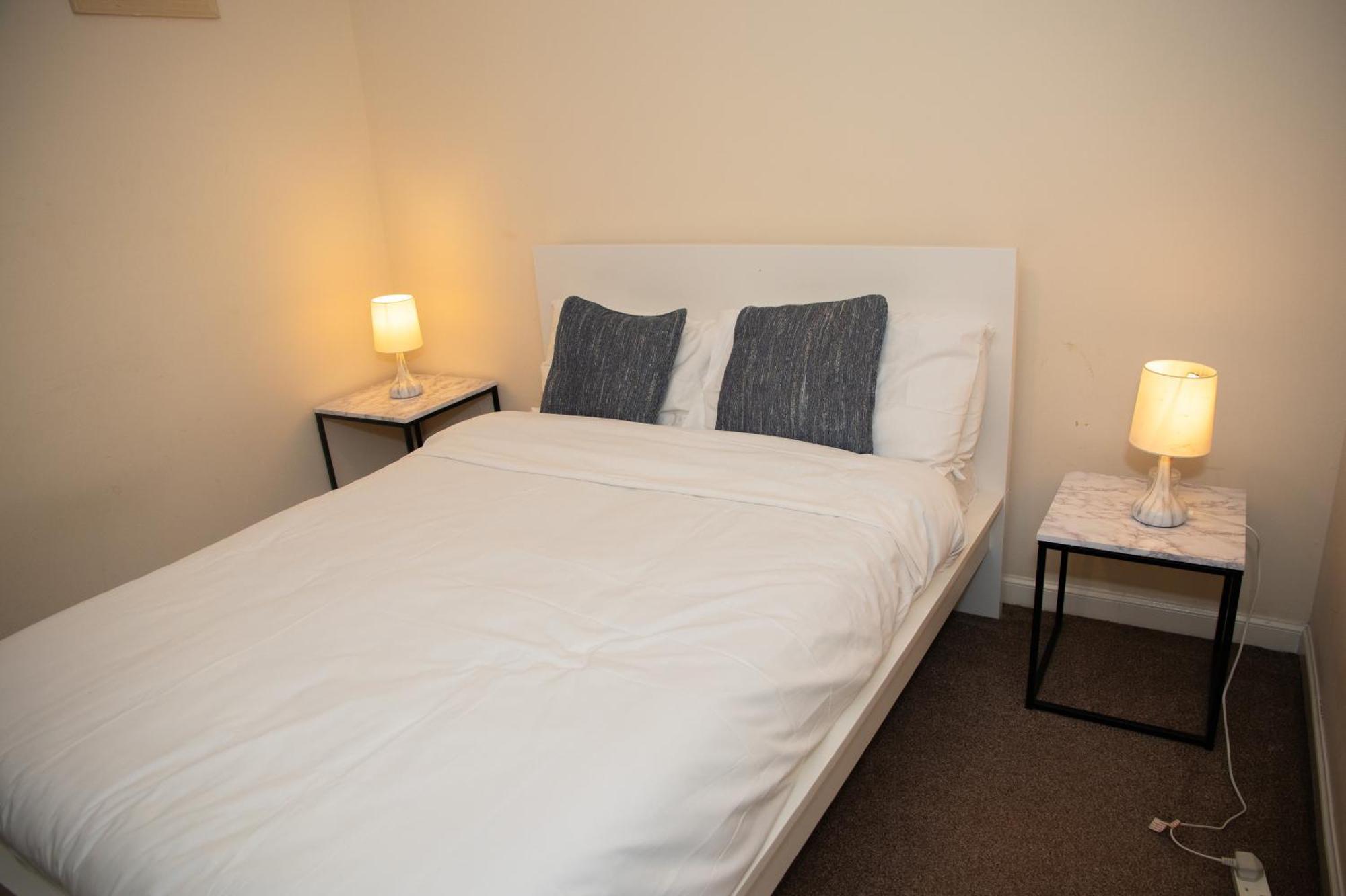 אברדין Charlotte Apartment מראה חיצוני תמונה