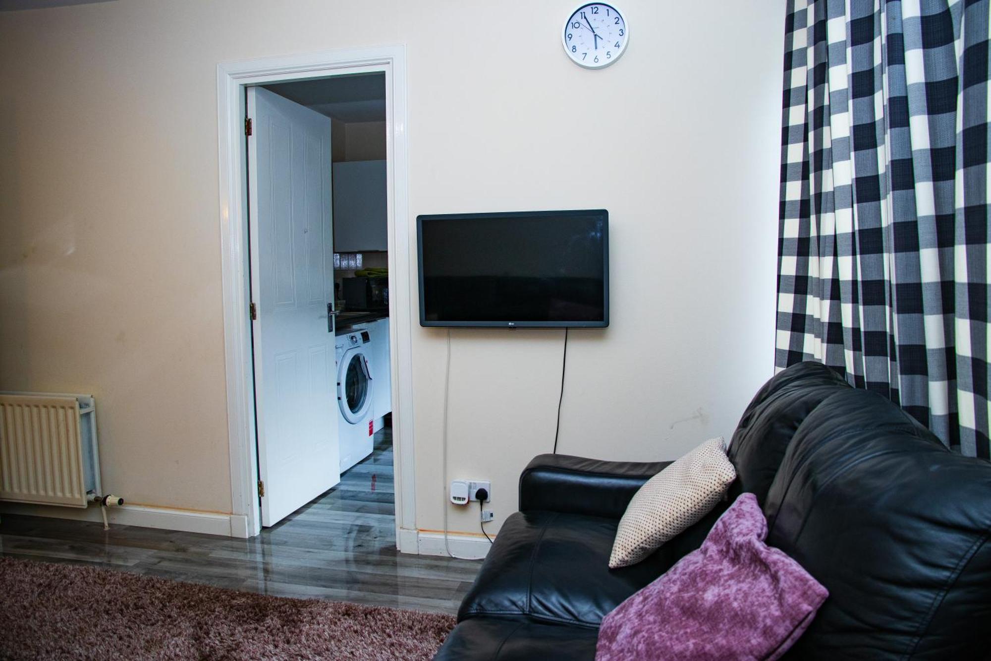 אברדין Charlotte Apartment מראה חיצוני תמונה